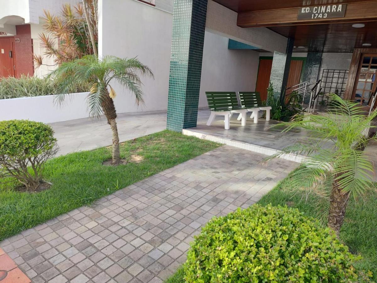 Alugo Apartamento 2Quartos Centrinho De Capao Da Canoa A 50M Do Mar Exterior photo
